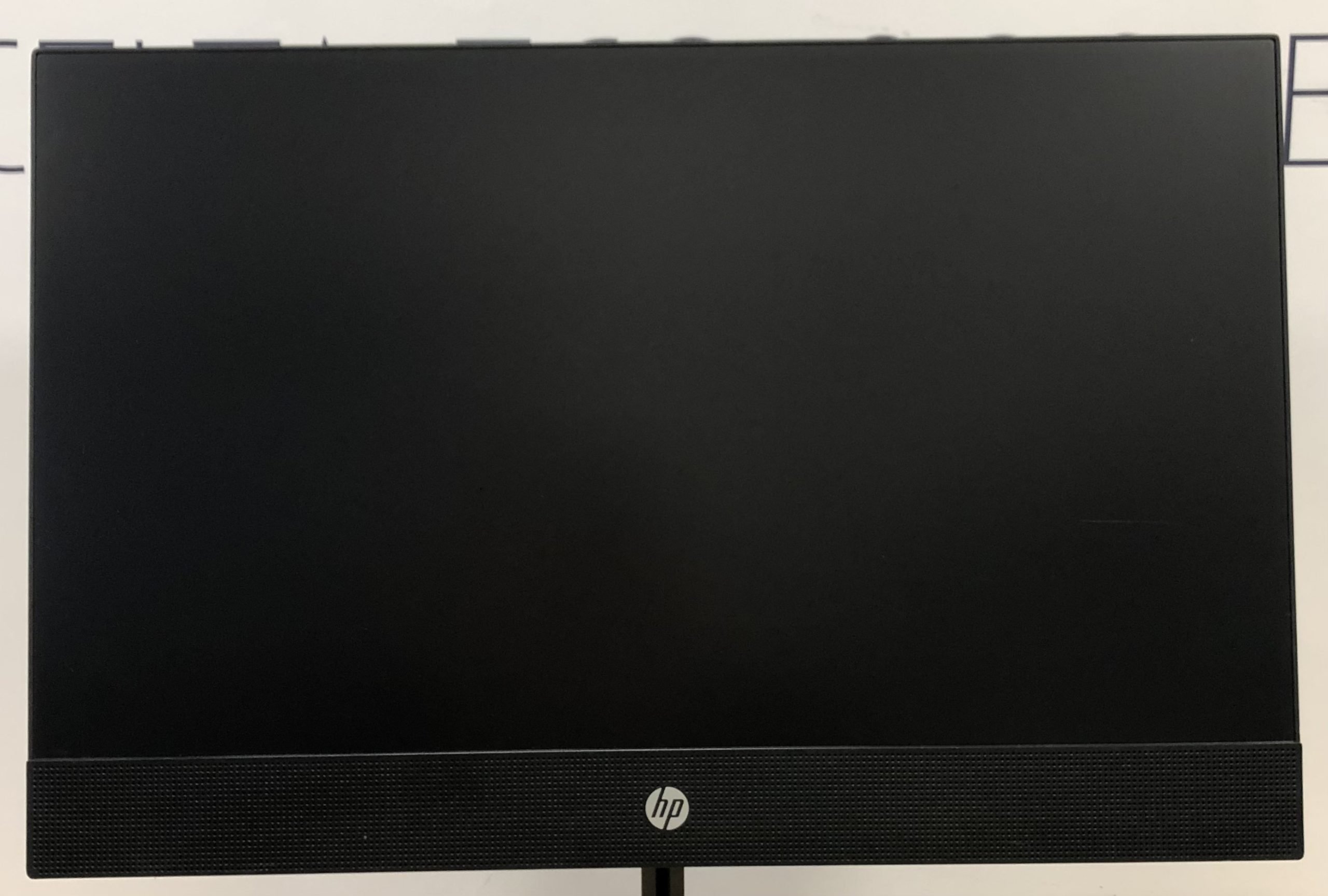 ALL IN ONE RICONDIZIONATO HP 600 G4 21,5″ TOUCHSCREEN I5-8500 RAM 8GB SSD 256GB WINDOWS 11 PRO – NO WEBCAM – NO WIFI – GRADO B-