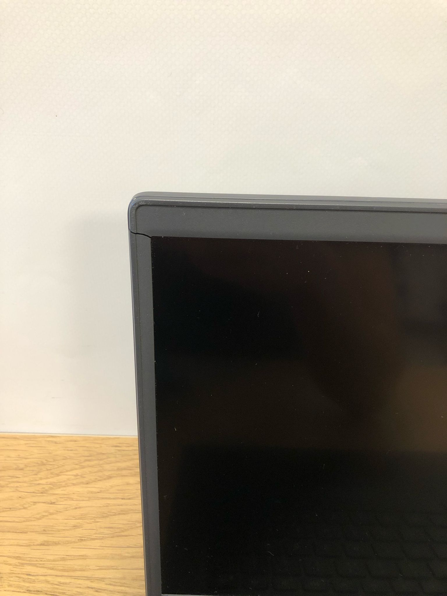 NOTEBOOK RICONDIZIONATO DELL LATITUDE 3410 14″ TOUCHSCREEN I5-10210U RAM 8GB SSD 256GB WINDOWS 11 PRO GRADO B-